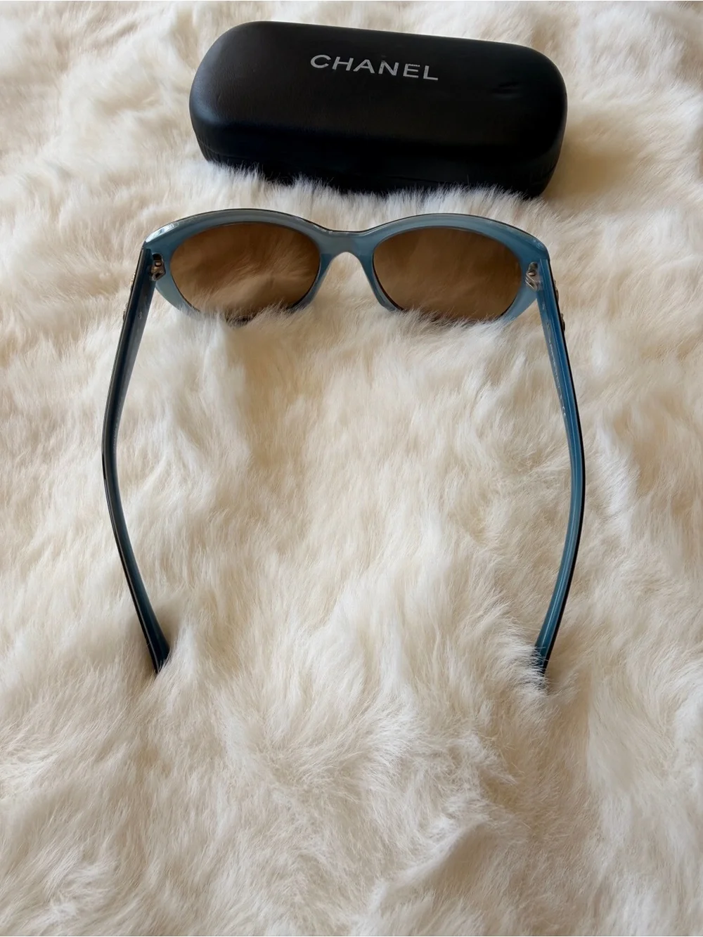CHANEL Camellia Floral Sunglasses 5187-H-A Blue Tortoise Italy